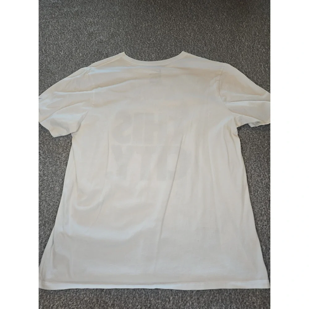 Nike Mens White T-Shirt Run The City Short Sleeve Crew Neck Size XL
